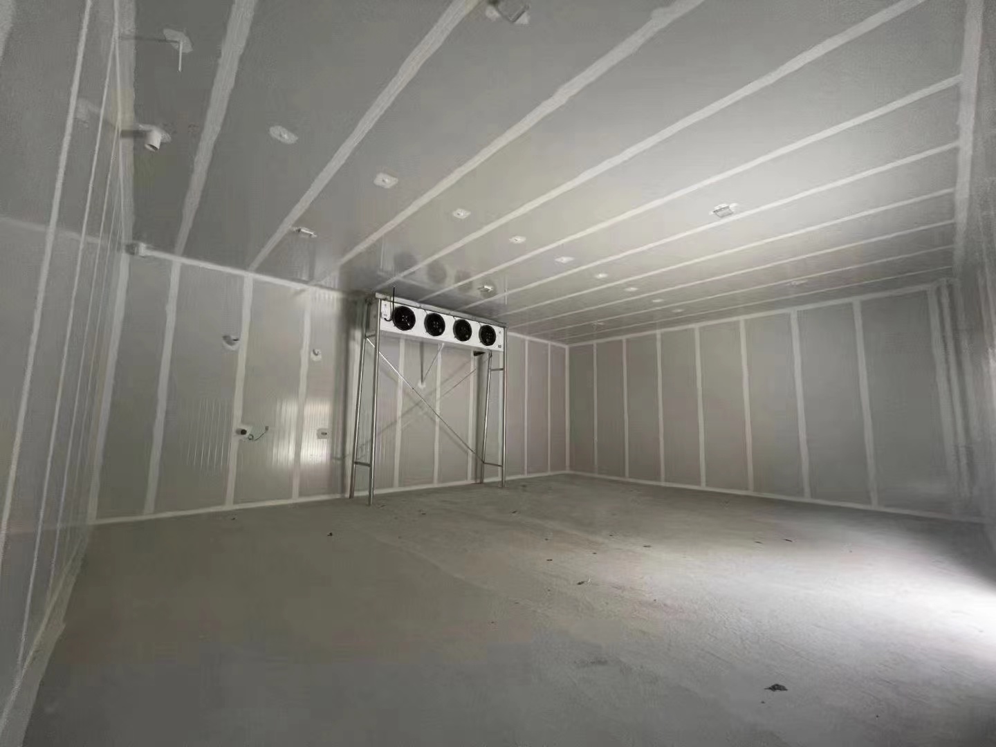 冷庫(kù) 冷庫(kù)