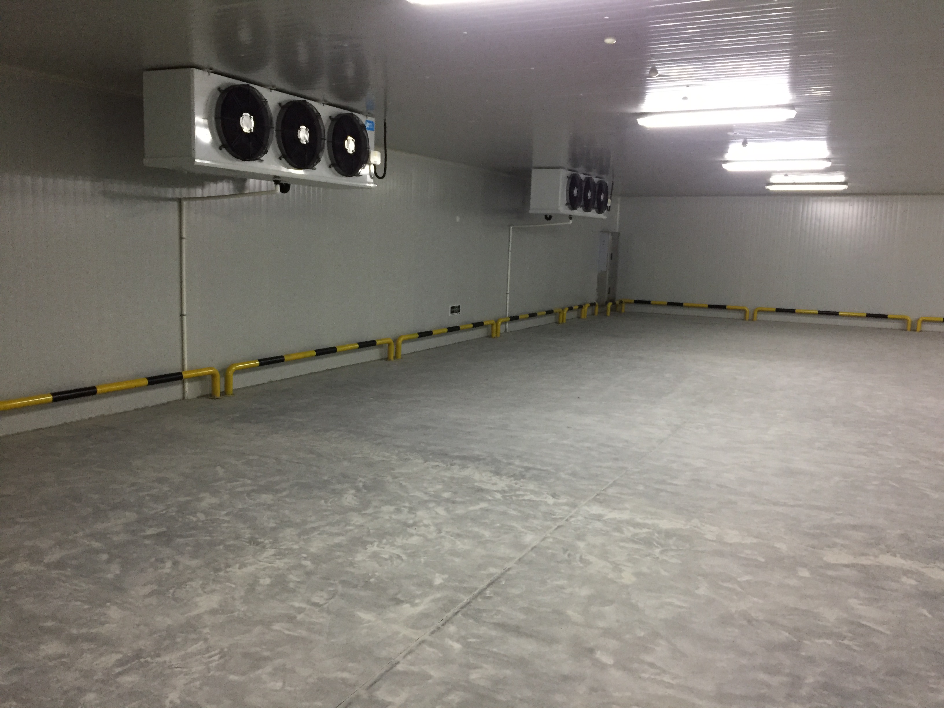 冷庫(kù) 冷庫(kù)